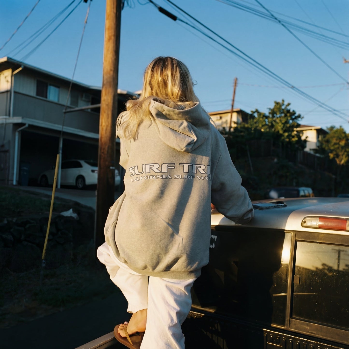 Grayline Exclusive Surf Trip Vintage Plaid Hoodie | 100% Cotton, Flannel, Metal Grommets